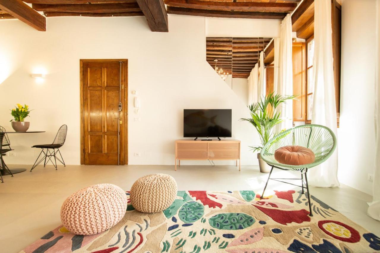 La Corticella Luxury Suite, With Terrace Lucca Ngoại thất bức ảnh